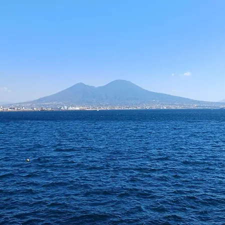 Partenope 10 Gasthuis 4*