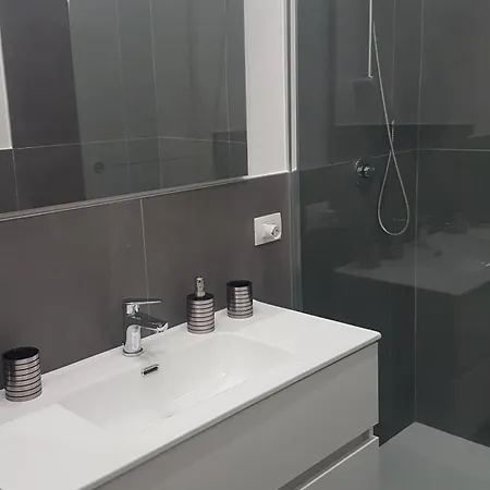 Gasthuis Partenope 10