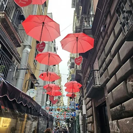 Partenope 10 * Nápoles