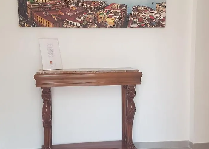 Partenope 10 4*